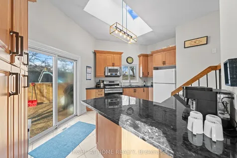 7027 Estoril Road Mississauga ON L5N 1N3