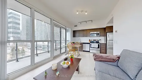 2200 Lake Shore Boulevard W Toronto ON M8V 1A4
