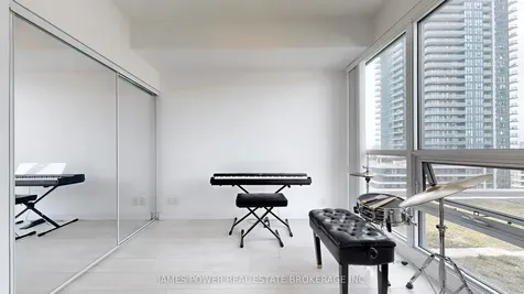 2200 Lake Shore Boulevard W Toronto ON M8V 1A4