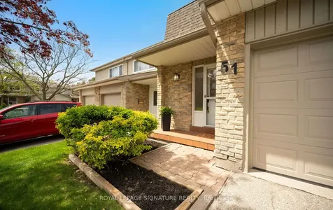 5536 Montevideo Road Mississauga ON L5N 2P4