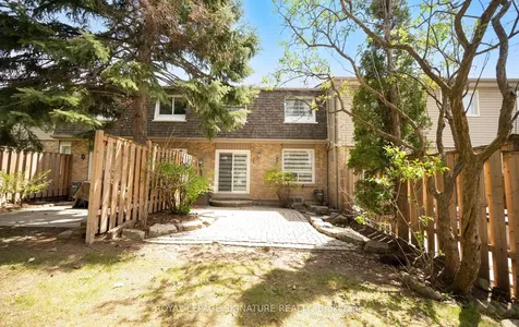 5536 Montevideo Road Mississauga ON L5N 2P4