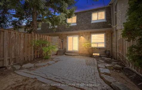 5536 Montevideo Road Mississauga ON L5N 2P4