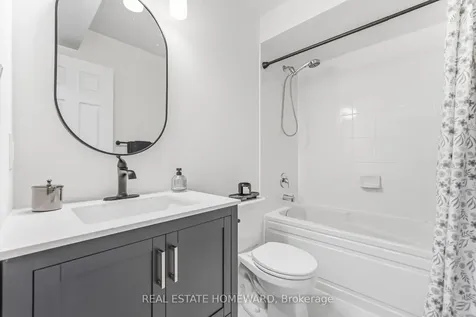 59 Mclaughlin Road N Brampton ON L6X 1Y7