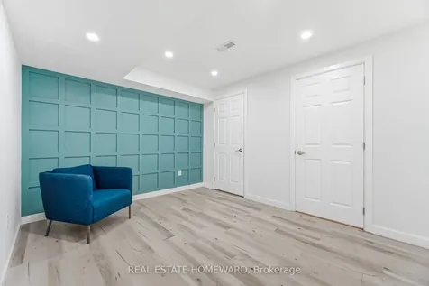 59 Mclaughlin Road N Brampton ON L6X 1Y7