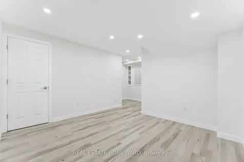 59 Mclaughlin Road N Brampton ON L6X 1Y7