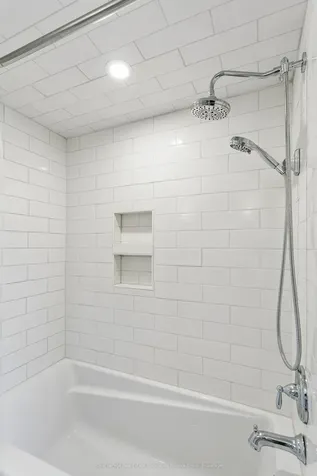 290 Hillside Drive Mississauga ON L5M 1G5