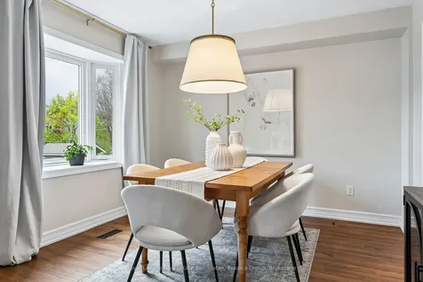 290 Hillside Drive Mississauga ON L5M 1G5