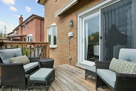 290 Hillside Drive Mississauga ON L5M 1G5