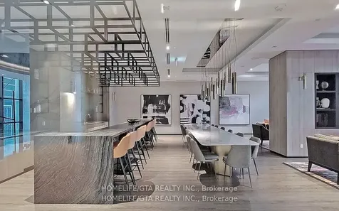 9 Mabelle Avenue Toronto ON M9A 0E1