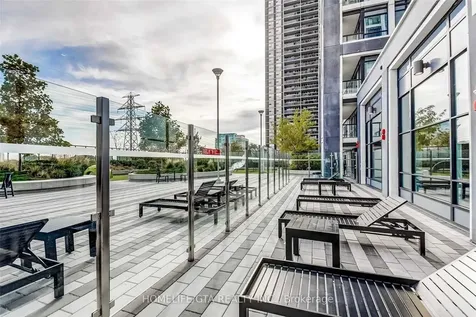 9 Mabelle Avenue Toronto ON M9A 0E1