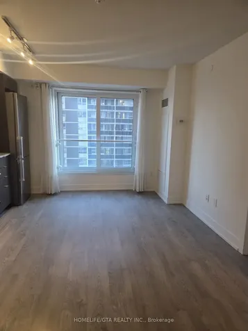 9 Mabelle Avenue Toronto ON M9A 0E1