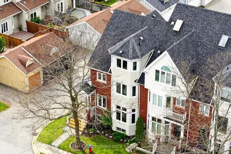 17 Bridgewater Road Oakville ON L6H 6G8