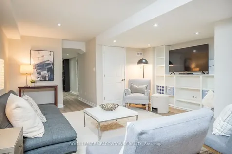 779 Gleeson Road Milton ON L9T 0C1