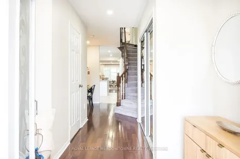 779 Gleeson Road Milton ON L9T 0C1