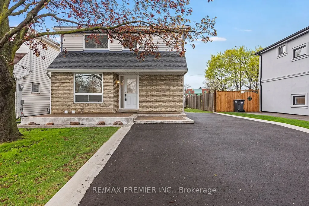 261 Leavens Court Caledon ON L7E 2A8