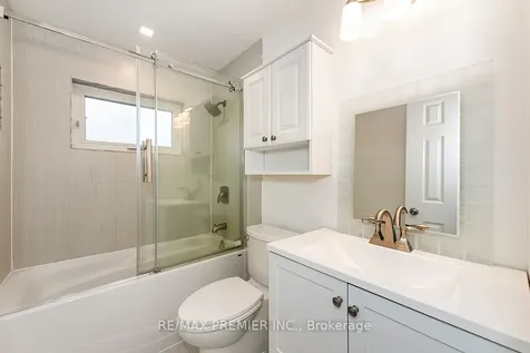 261 Leavens Court Caledon ON L7E 2A8