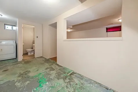 261 Leavens Court Caledon ON L7E 2A8