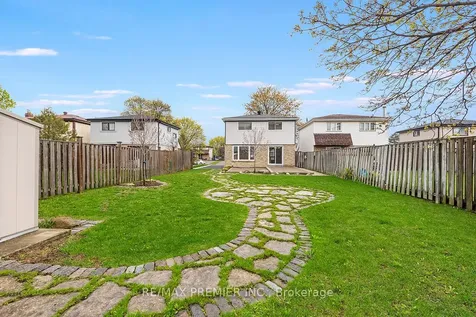 261 Leavens Court Caledon ON L7E 2A8