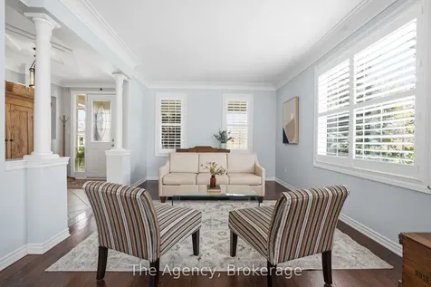 2112 Novis Way Burlington ON L7L 6M7