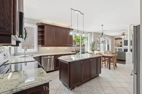 2112 Novis Way Burlington ON L7L 6M7