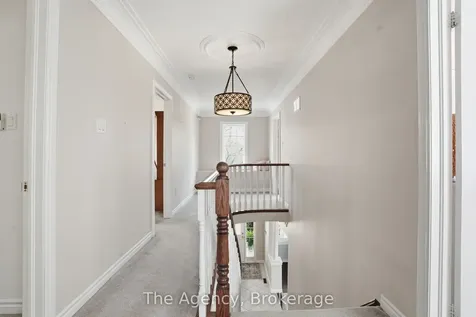 2112 Novis Way Burlington ON L7L 6M7