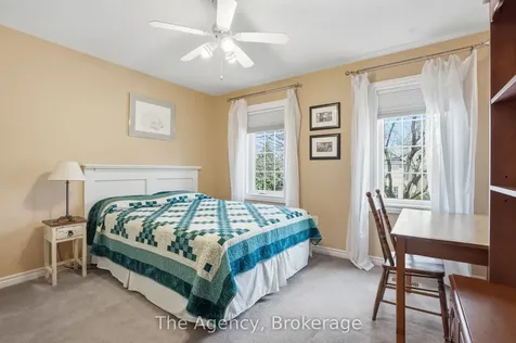 2112 Novis Way Burlington ON L7L 6M7