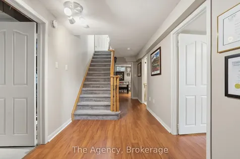 2112 Novis Way Burlington ON L7L 6M7