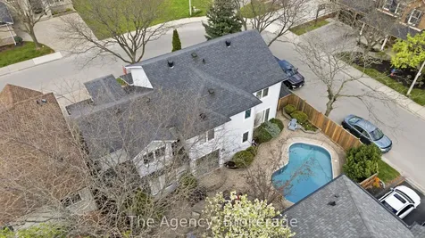 2112 Novis Way Burlington ON L7L 6M7