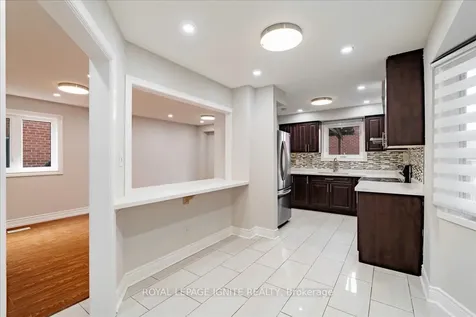 126 Sheldrake Court Brampton ON L6Y 2W9