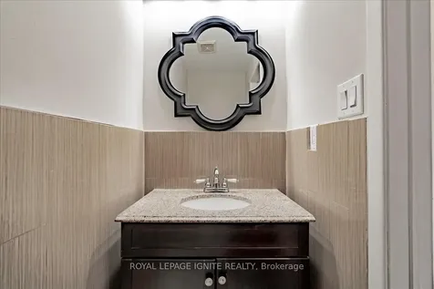 126 Sheldrake Court Brampton ON L6Y 2W9