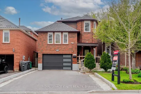 126 Sheldrake Court Brampton ON L6Y 2W9