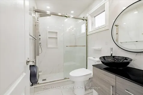 126 Sheldrake Court Brampton ON L6Y 2W9
