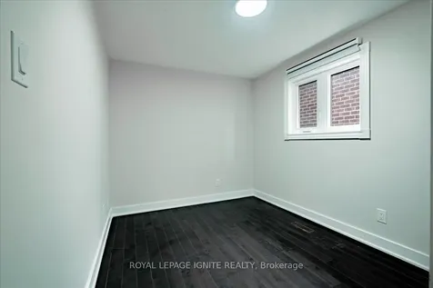 126 Sheldrake Court Brampton ON L6Y 2W9