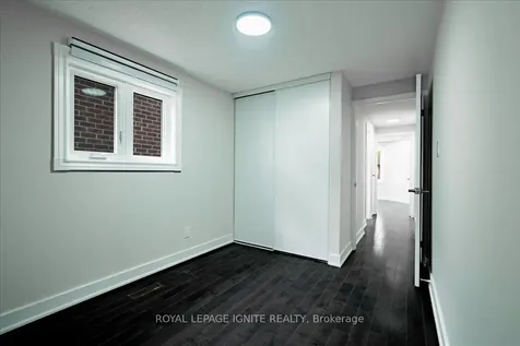126 Sheldrake Court Brampton ON L6Y 2W9