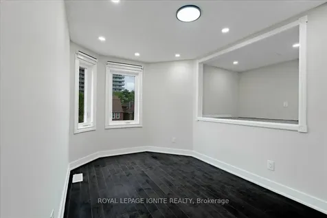 126 Sheldrake Court Brampton ON L6Y 2W9