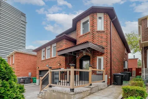 126 Sheldrake Court Brampton ON L6Y 2W9