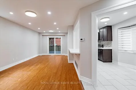 126 Sheldrake Court Brampton ON L6Y 2W9
