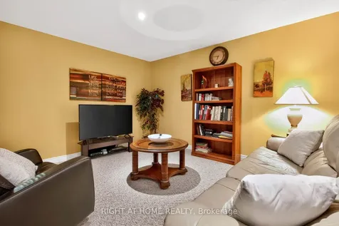 315 Centennial Forest Drive Milton ON L9T 5X4