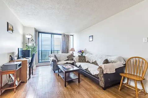 17 Knightsbridge Road Brampton ON L6T 3X9