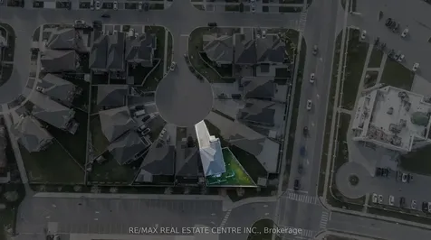 10 Jenna Court Brampton ON L6R 3P5