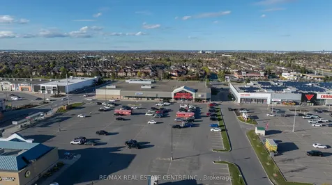 10 Jenna Court Brampton ON L6R 3P5
