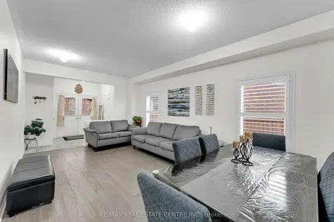 10 Jenna Court Brampton ON L6R 3P5