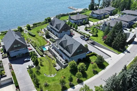 10 Maple Grove Drive Oakville ON L6J 0E1