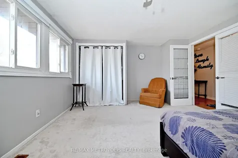 45 Hansen Road N Brampton ON L6V 3C5