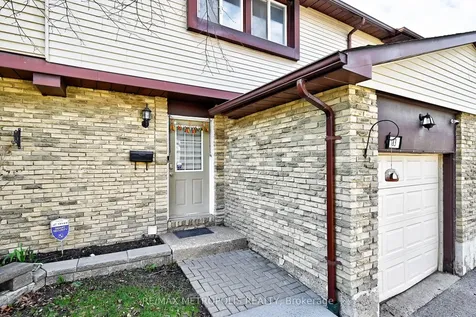 45 Hansen Road N Brampton ON L6V 3C5
