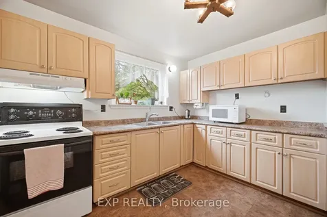 1 Flavian Crescent Brampton ON L6T 3P2