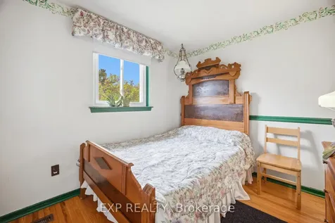 1 Flavian Crescent Brampton ON L6T 3P2