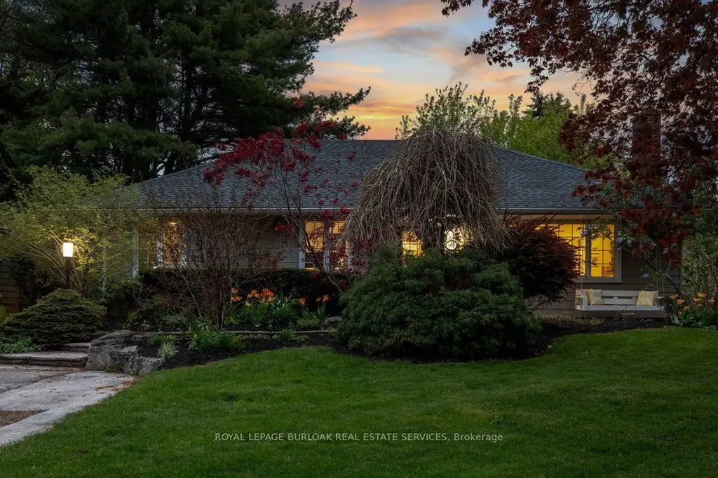 969 Sanford Drive Burlington ON L7T 3G7