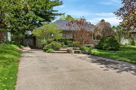 969 Sanford Drive Burlington ON L7T 3G7