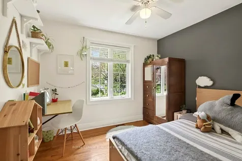 969 Sanford Drive Burlington ON L7T 3G7